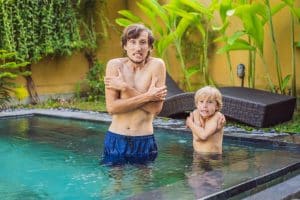Swimming-Pool-in-Winter-Studio-City