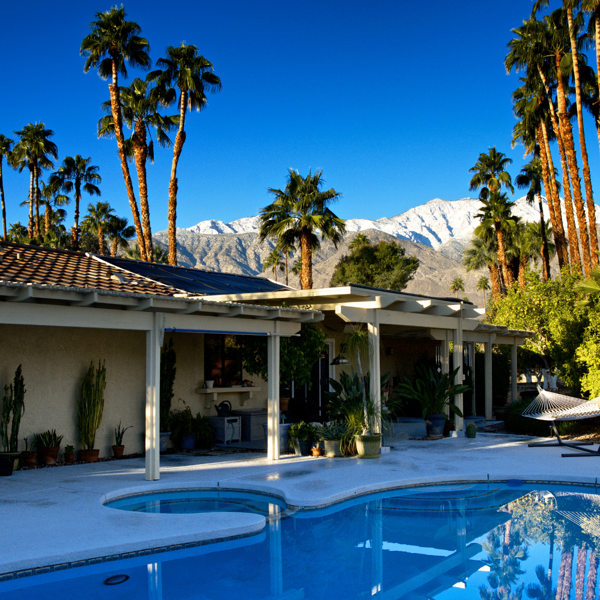 Professional Pool Cleaning and Maintenance Services in Arcadia, California.