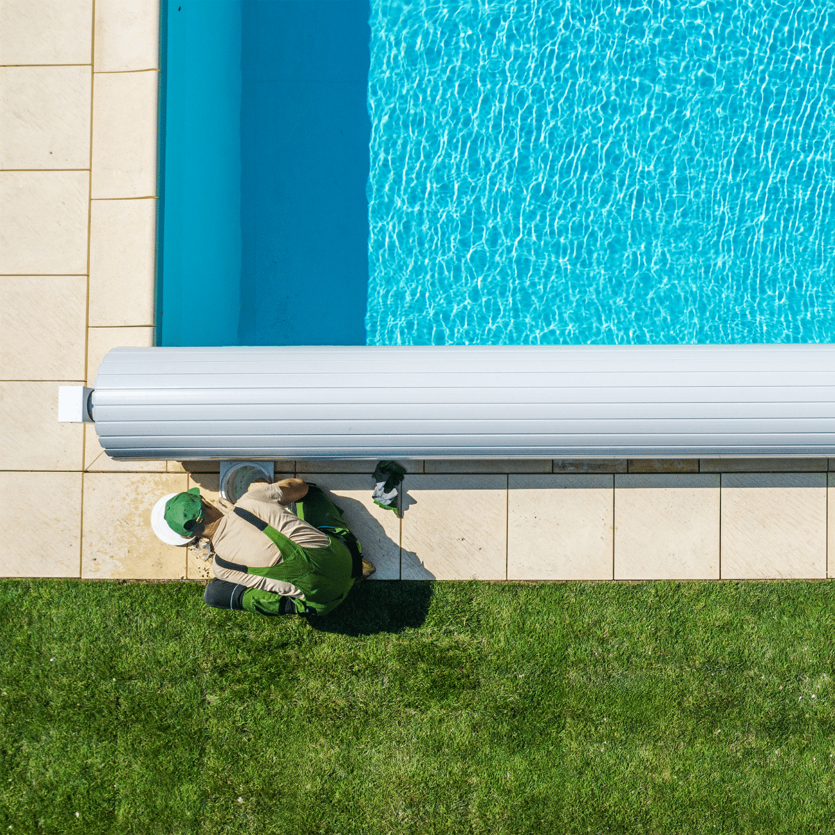 Professional Pool Cleaning and Maintenance Services in San Marino, California.